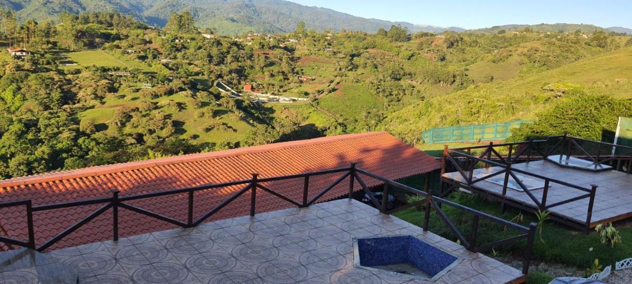 Paraiso Orocay Lodge Exteriér fotografie
